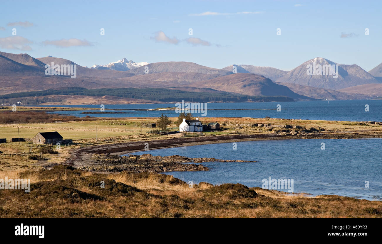 Isolated cottage on the isle of skye hi-res stock photography and ...