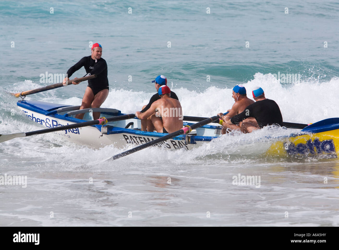Australian surf boat racing hires stock photography and images Alamy
