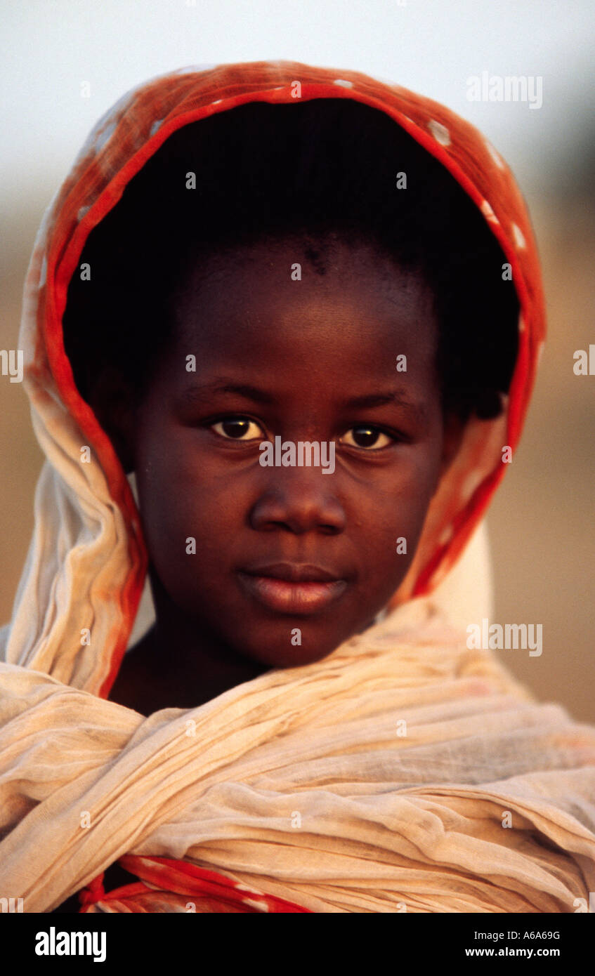 Mauritanian girl - Nouakchott MAURITANIA Stock Photo