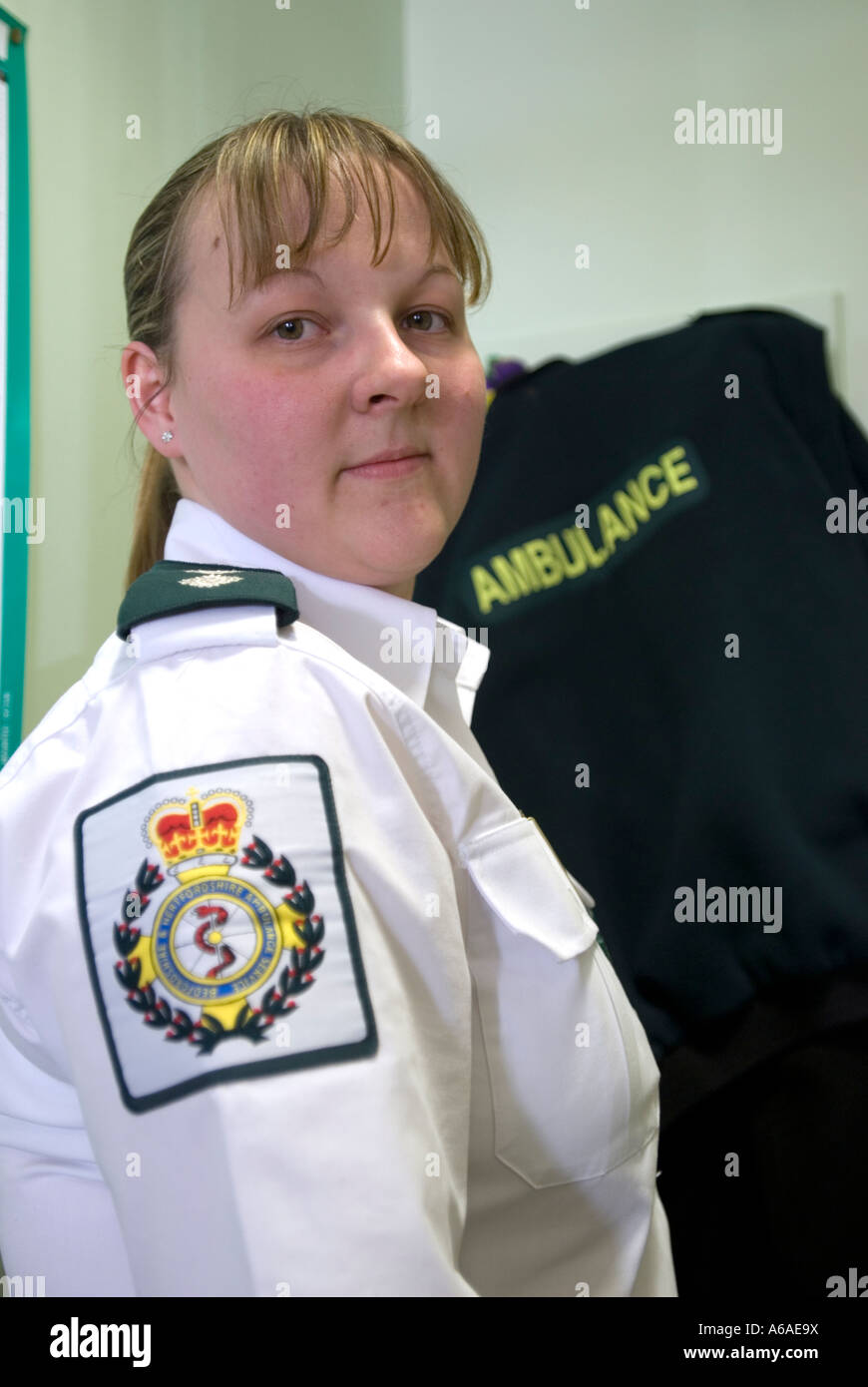 Ambulance interior uk hi-res stock photography and images - Alamy