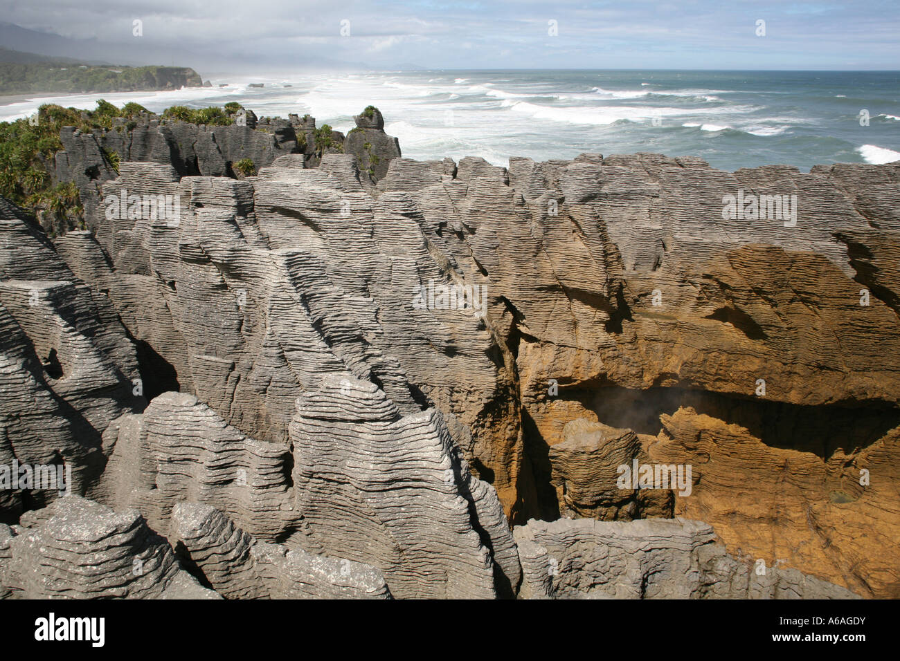 Pancake rocks new zealand hi-res stock photography and images - Alamy