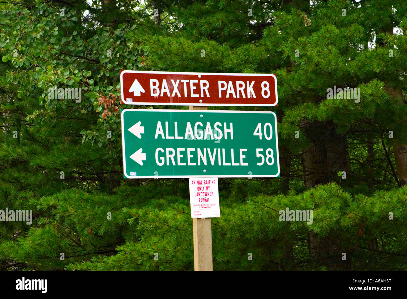 Baxter State Park road sign, Maine, USA Stock Photo - Alamy