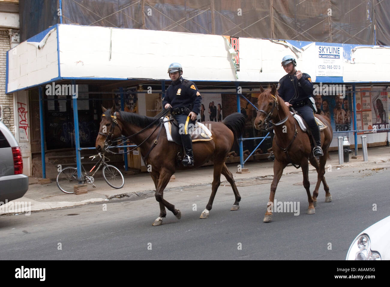 Mounted NYPD Police Officers on duty in New York City NYC NY USA Stock ...