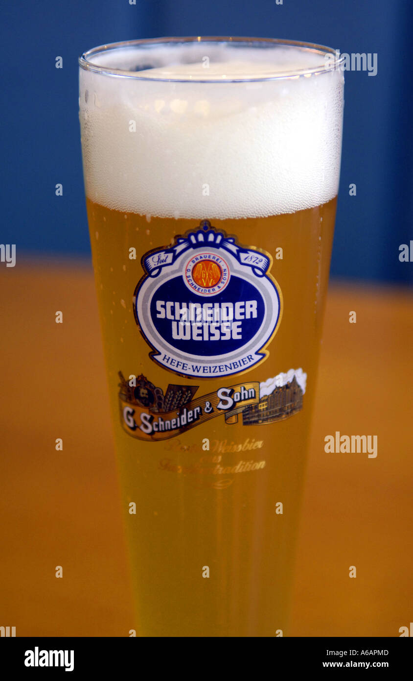 schneider weisse bier beer alcohol glass drink vertical colour color german  germany deutsch deutschland Stock Photo - Alamy