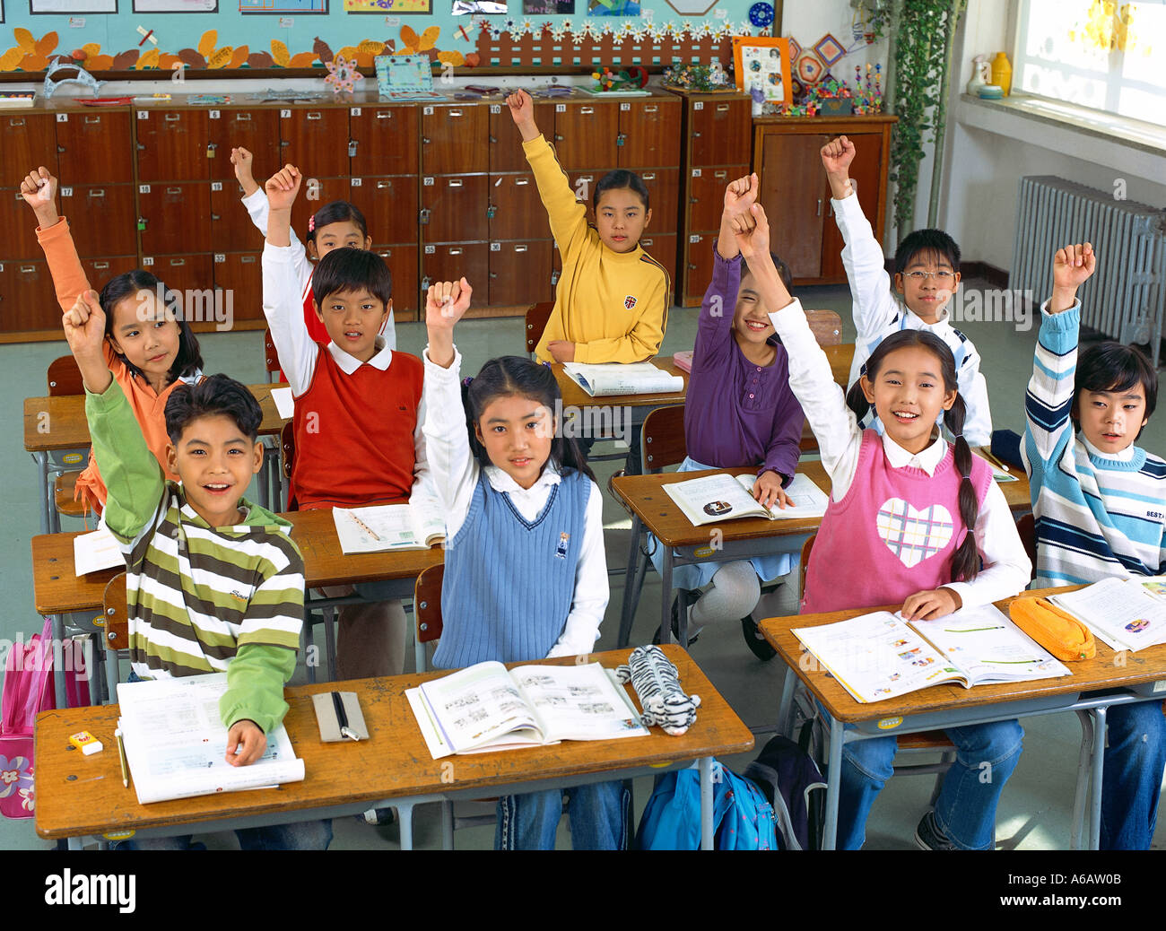Teenagers boys in classroom hi-res stock photography and images - Alamy