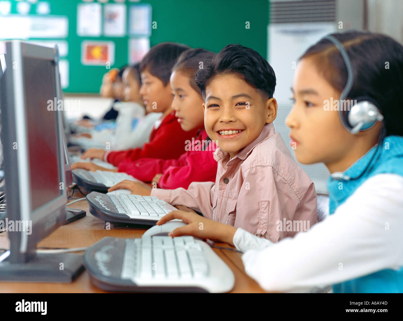 Children Using Monitor Kids watching monitor hi-res stock photography and images - Alamy