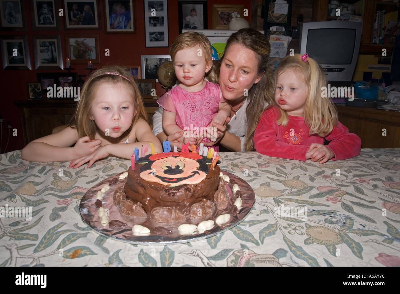 Details 141+ birthday cakes frisco latest in.eteachers