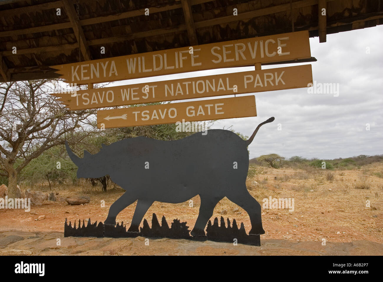 sign-at-entrance-gate-tsavo-national-park-west-kenya-east-africa-stock