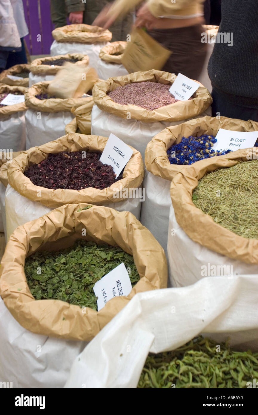 Paris France, Medicinal Herbs for sale in Bulk at Paris Organic