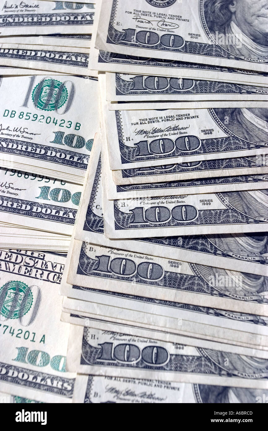 5000 dollars in cash in one hundred american currency dollars stock 