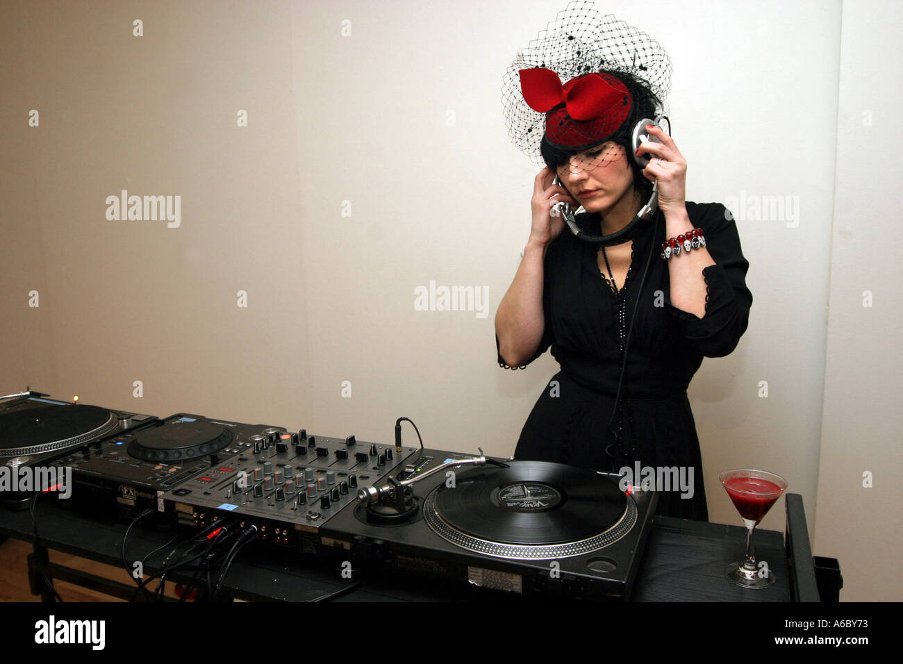 DJ at London Fashion Week Stock Photo: 3764082 - Alamy