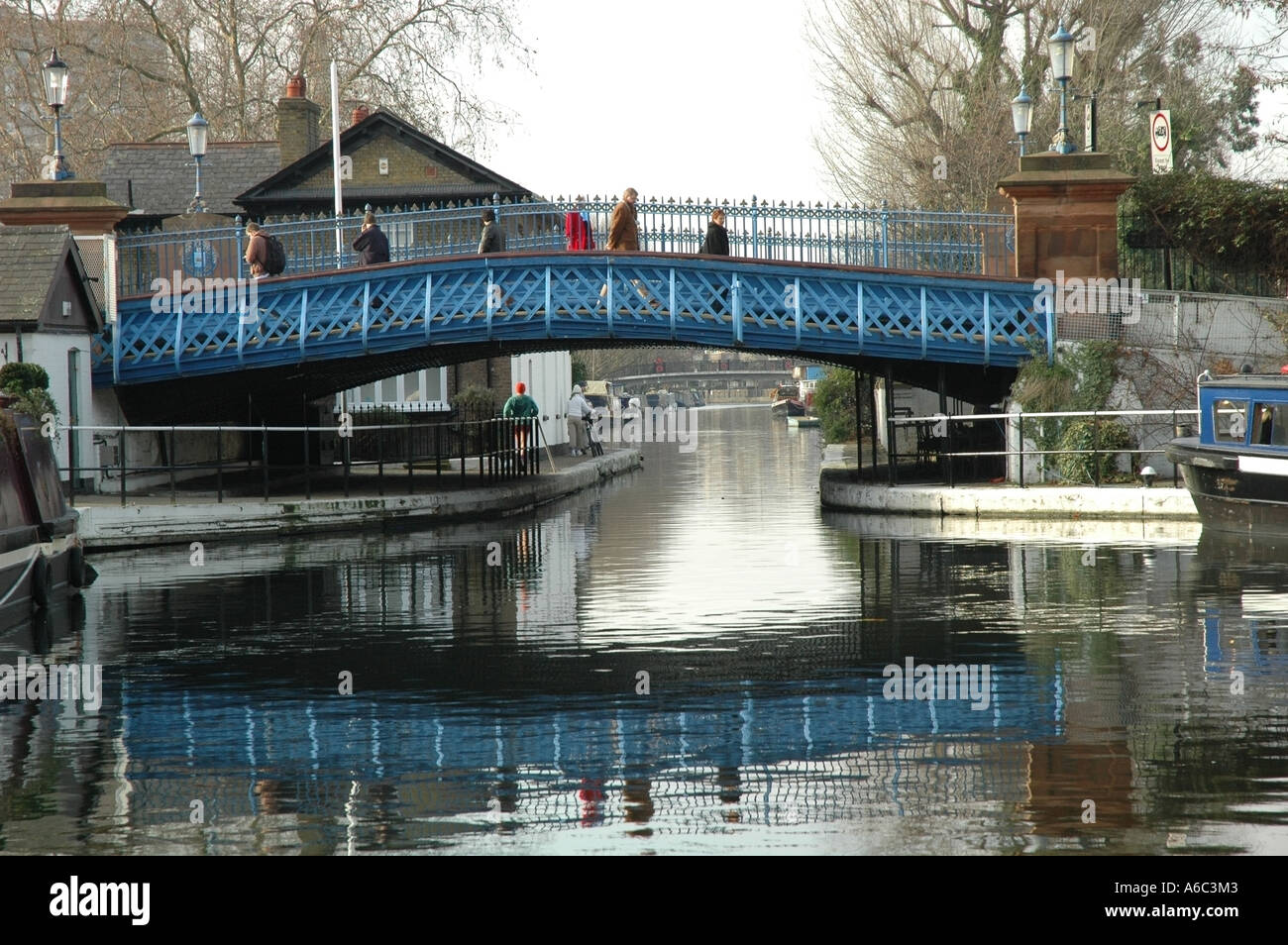 Blue bridge london hi-res stock photography and images - Alamy Blue bridge london hi-res stock photography and images - Alamy