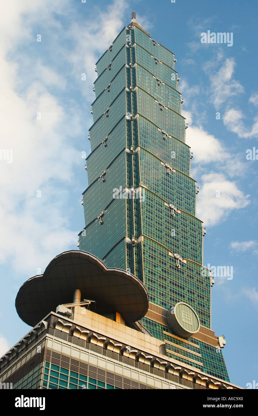 View Of Taipei 101, Tallest Building In The World Stock Photo