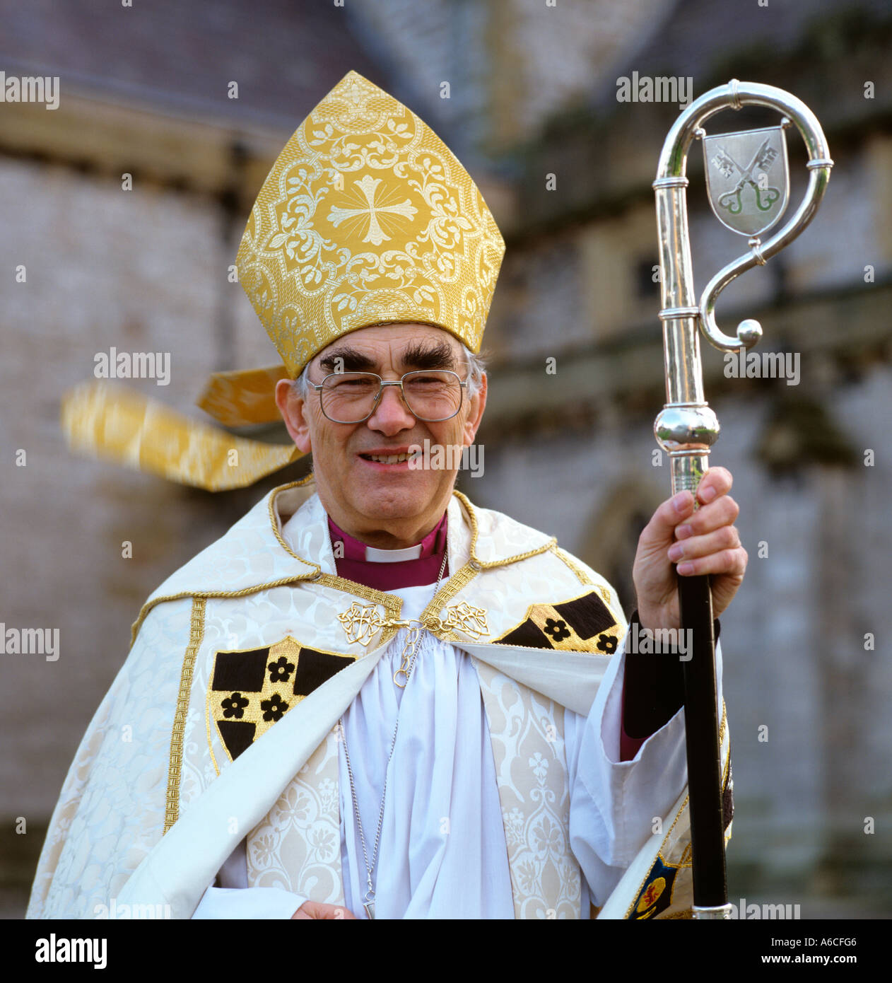 Religion former Archbishop of Wales Allwyn Rice Jones outside St Asaph Cathedral Stock Photo