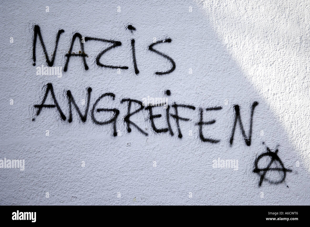 graffiti graf art arty crime criminal damage germany german deustch deutschalnd europe european colour color horizontal tag tagg Stock Photo