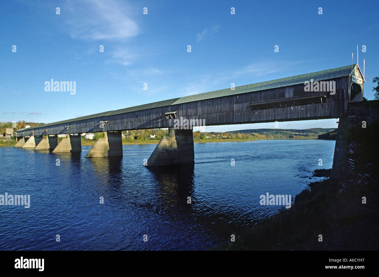 The longest COVERED BRIDGE in the world 1282 feet long HARTLAND NEW