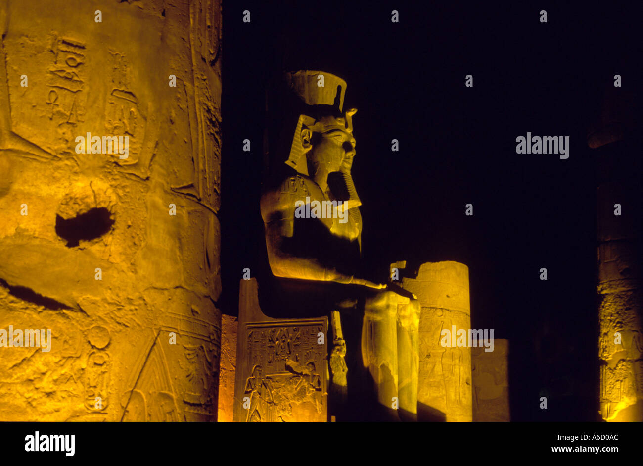 Statue of Ramses II Luxor Temple Stock Photo - Alamy