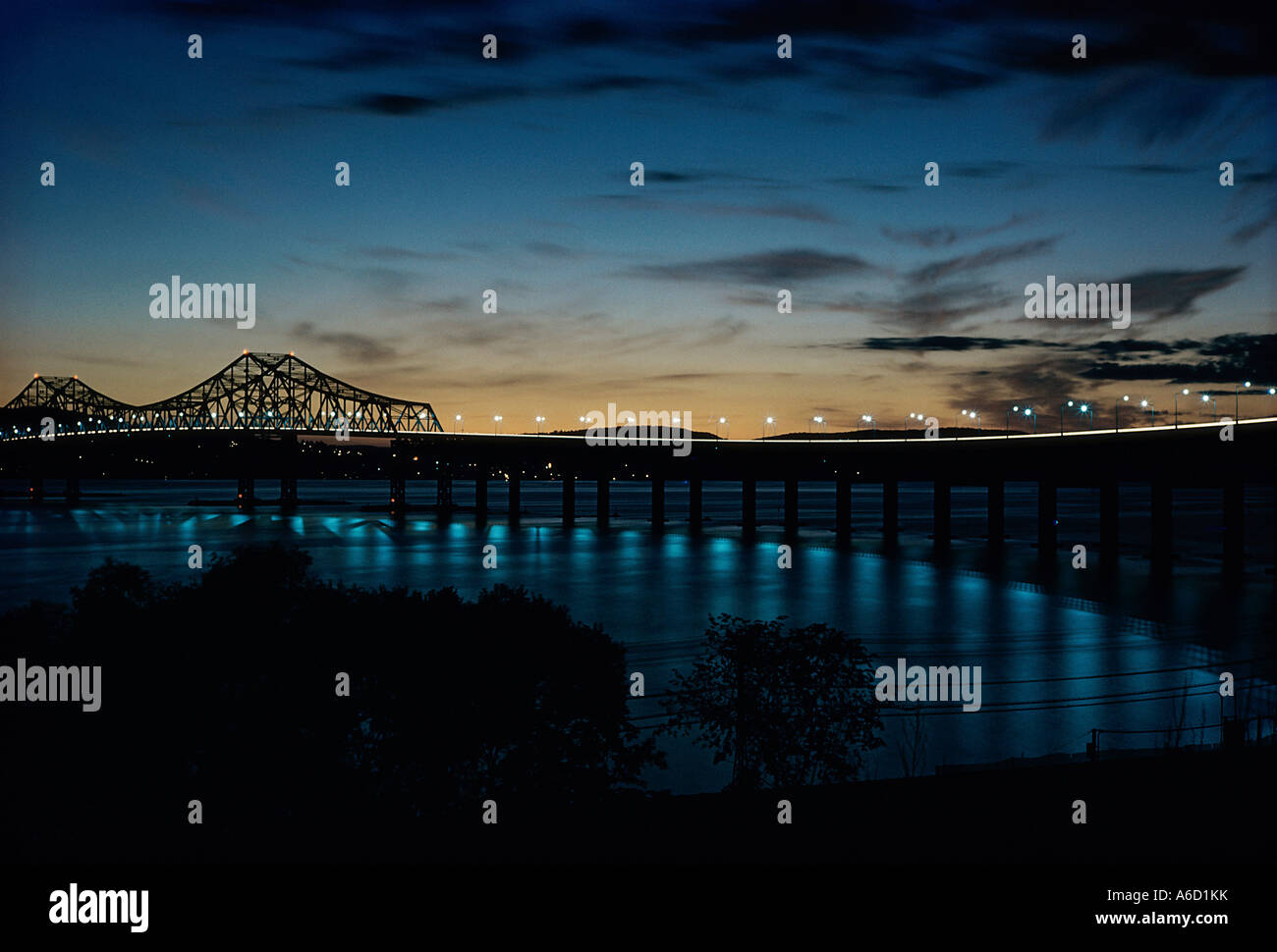 Bridge lit up at night, Tappan Zee Bridge, New York, USA Stock Photo