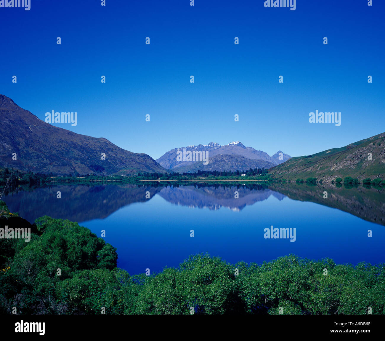 Lake Wakatipu Queenstown New Zealand Stock Photo - Alamy