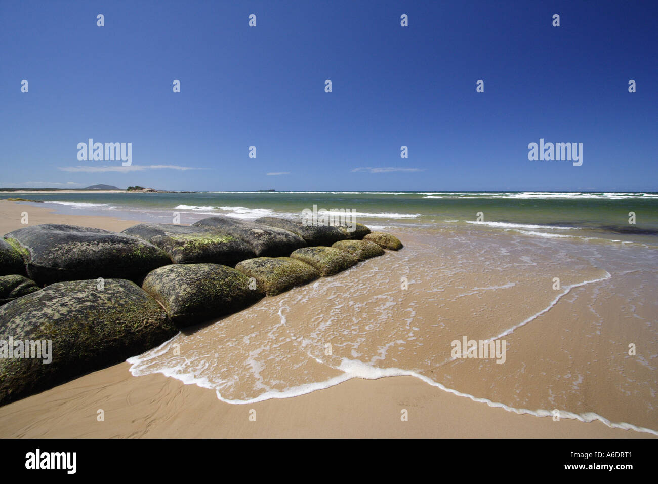 HEAVY SANDBAGS TO COMBAT BEACH EROSION BAPDB5792 Stock Photo Alamy