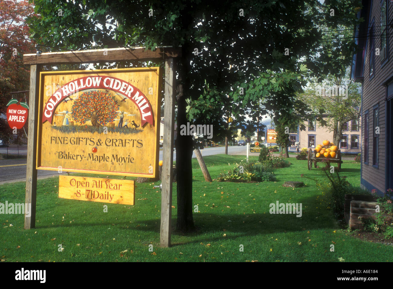 Waterbury center hires stock photography and images Alamy