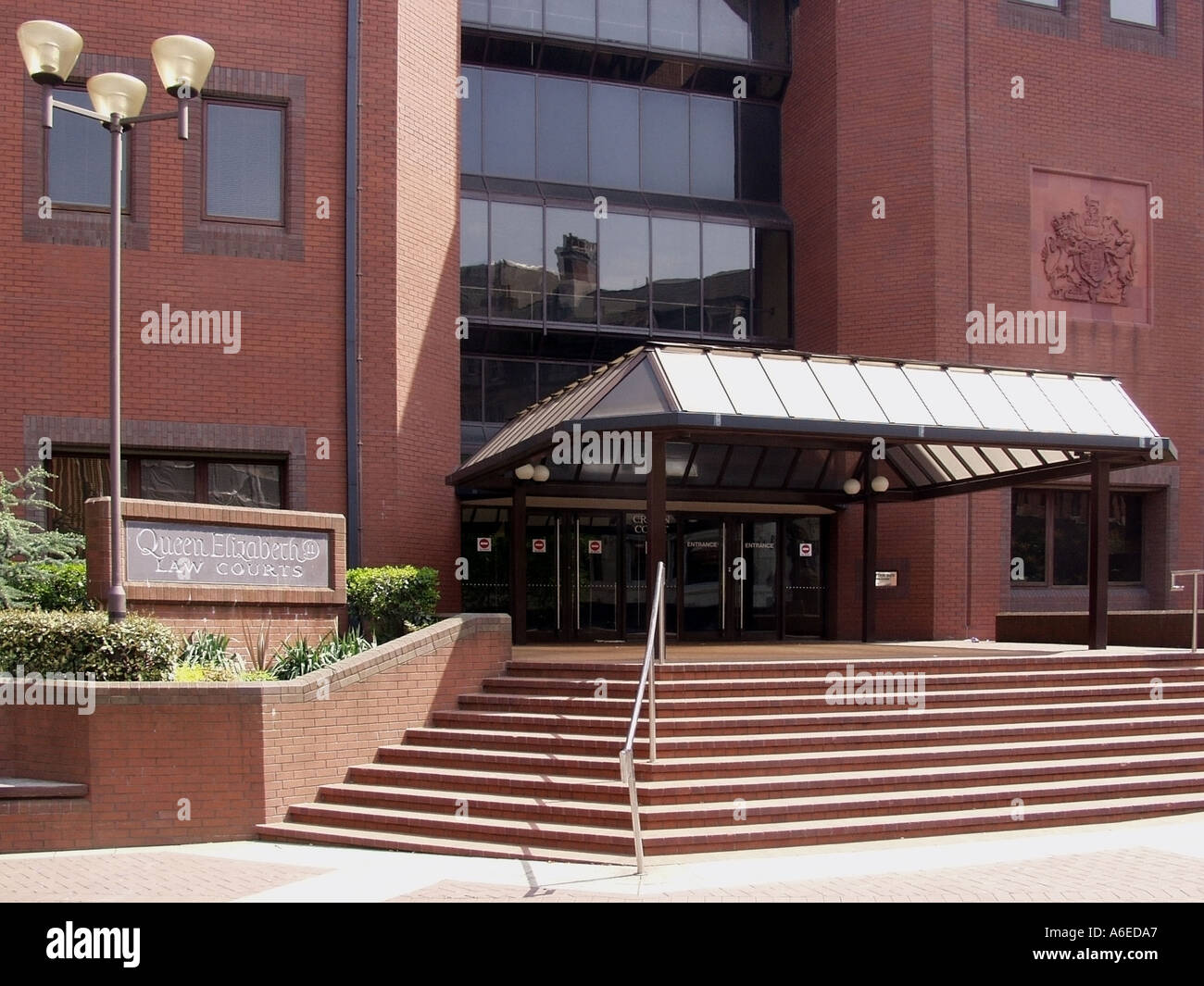 new law courts birmingham Stock Photo Alamy