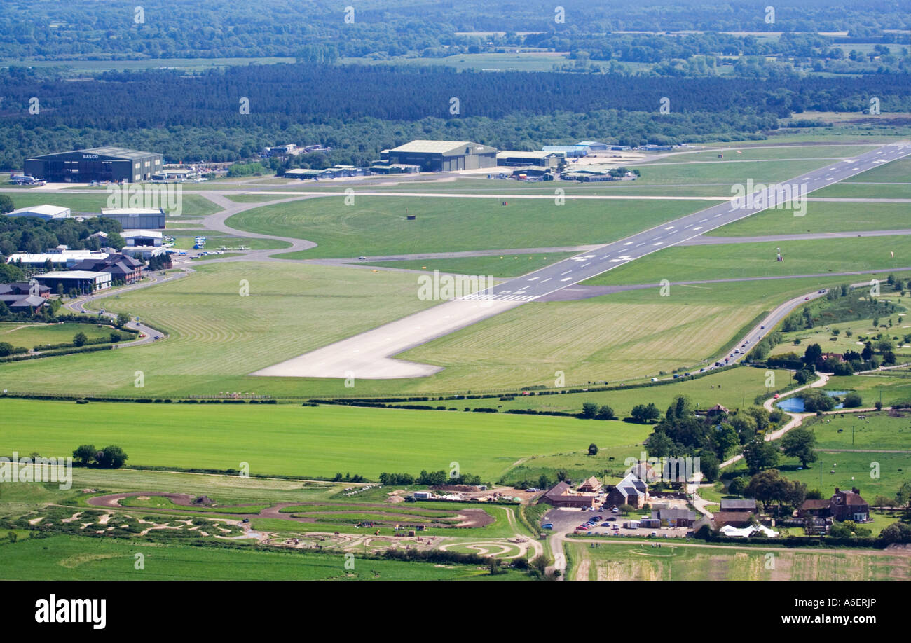 Bournemouth airport the hires stock photography and images Alamy