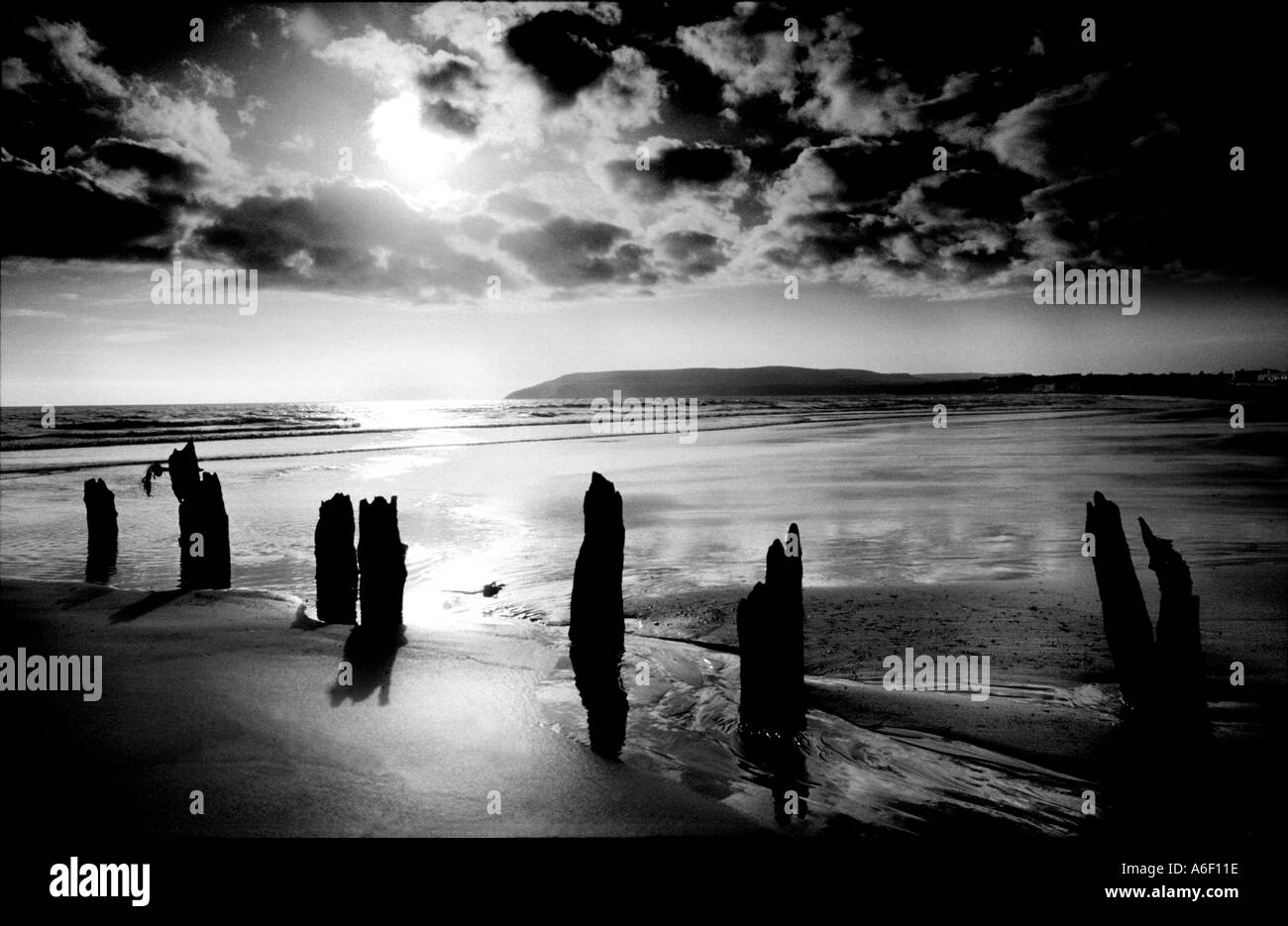 Winter isle of wight Black and White Stock Photos & Images - Alamy