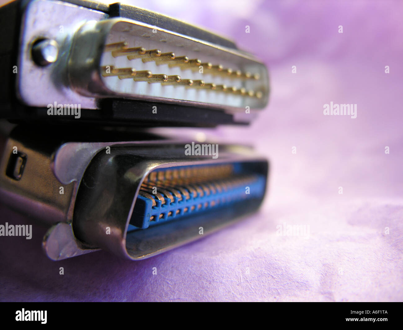 Parallel printer cable hires stock photography and images Alamy