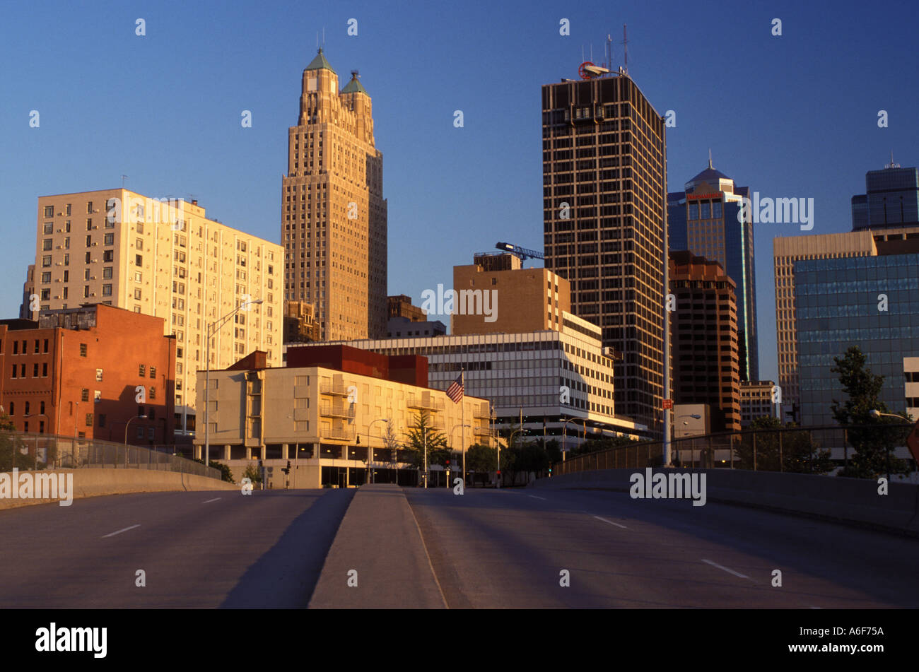 Kansas city roads hi-res stock photography and images - Alamy