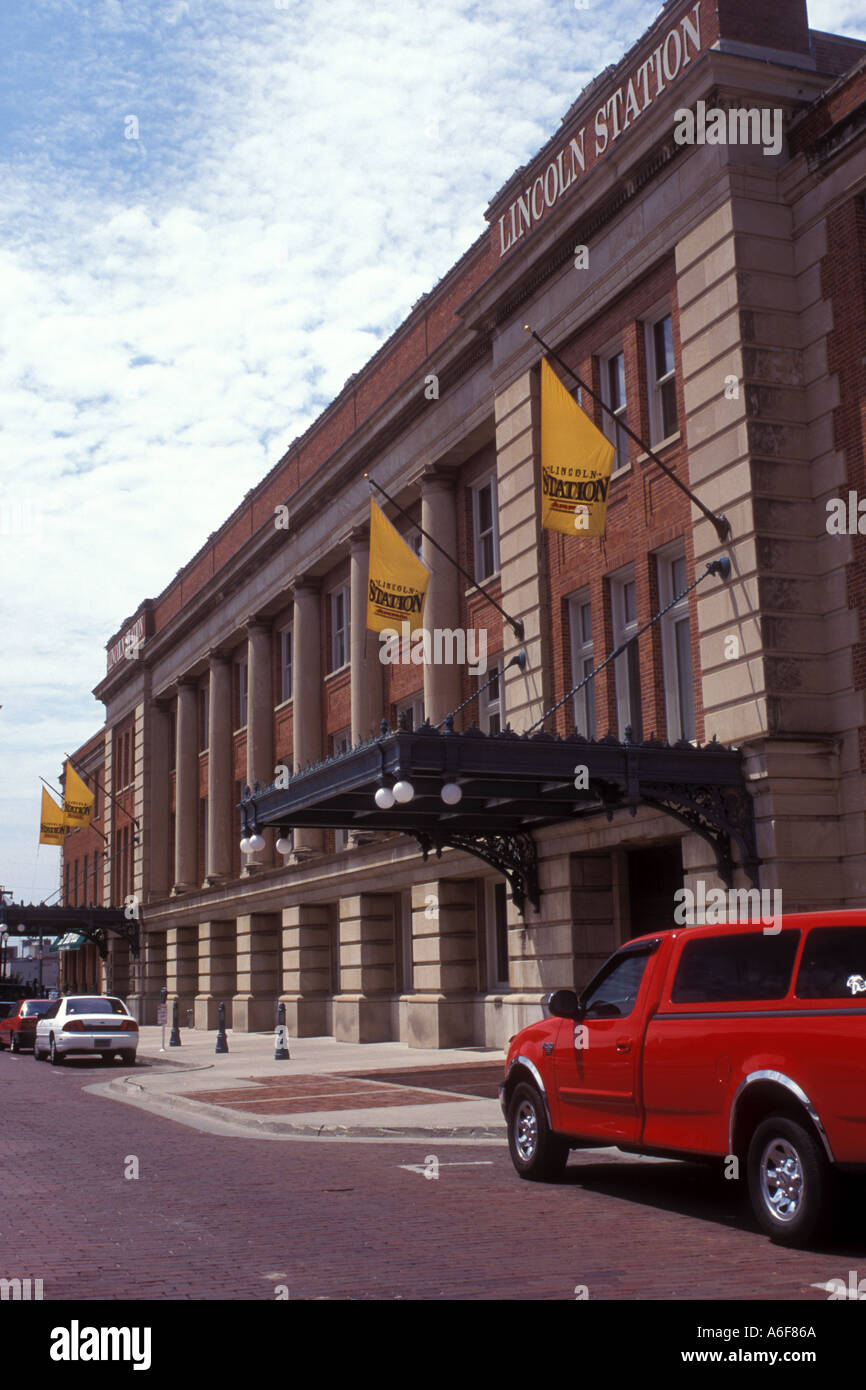 Lincoln railway station hires stock photography and images Alamy