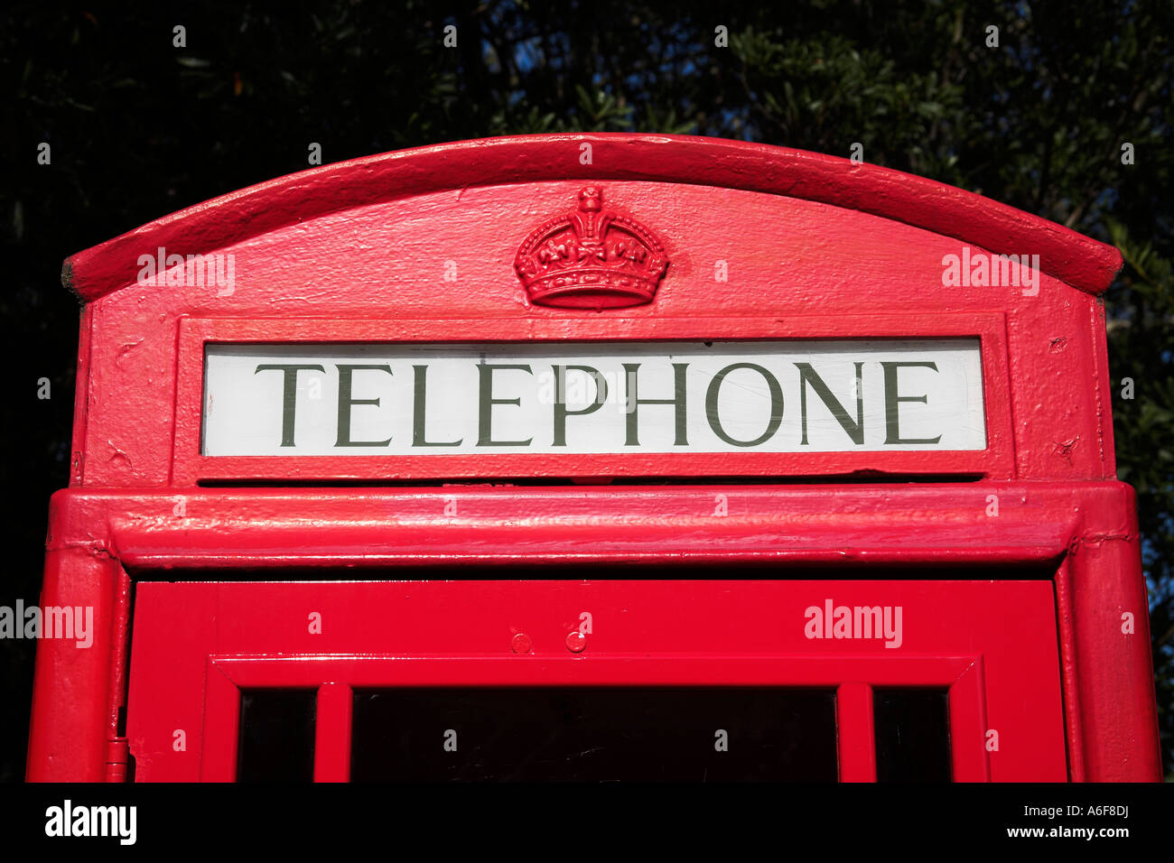 American red telephone booth hi-res stock photography and images - Alamy