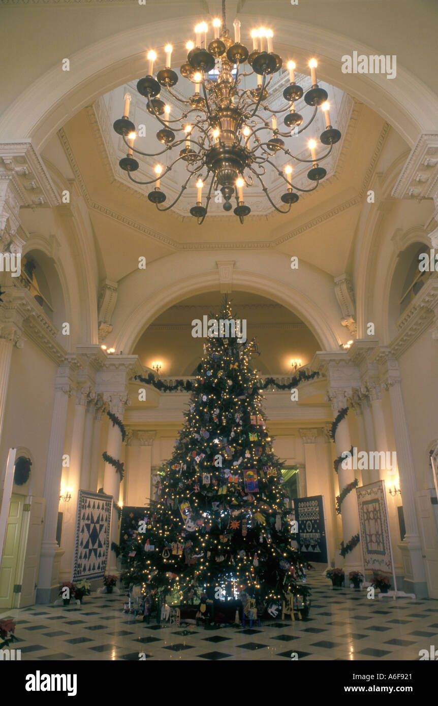 Annapolis city hall hires stock photography and images Alamy