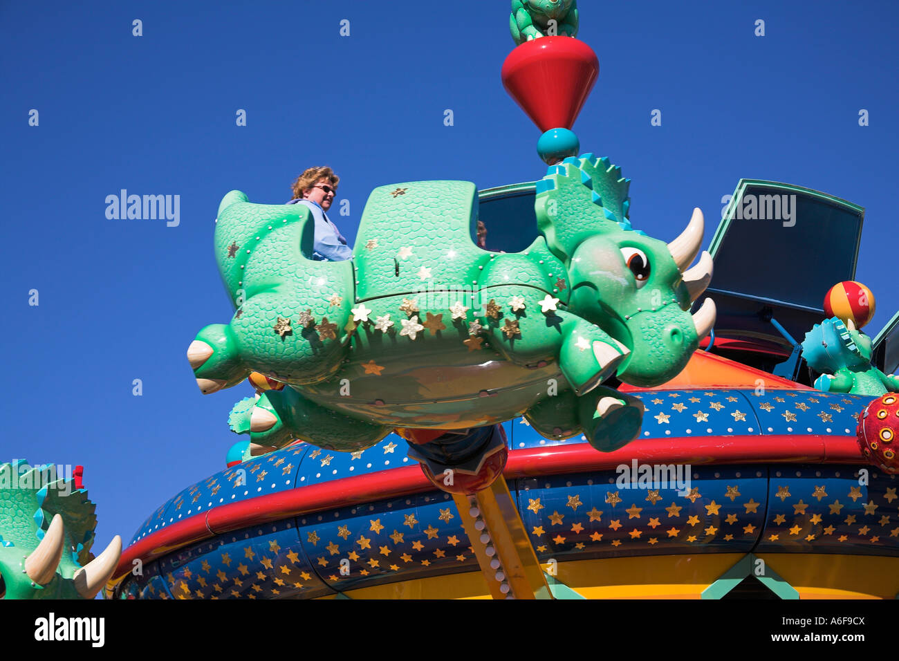 Tricera Top Spin Dinosaur fairground ride, Animal Kingdom, Disney World,  Orlando, Florida, USA Stock Photo - Alamy