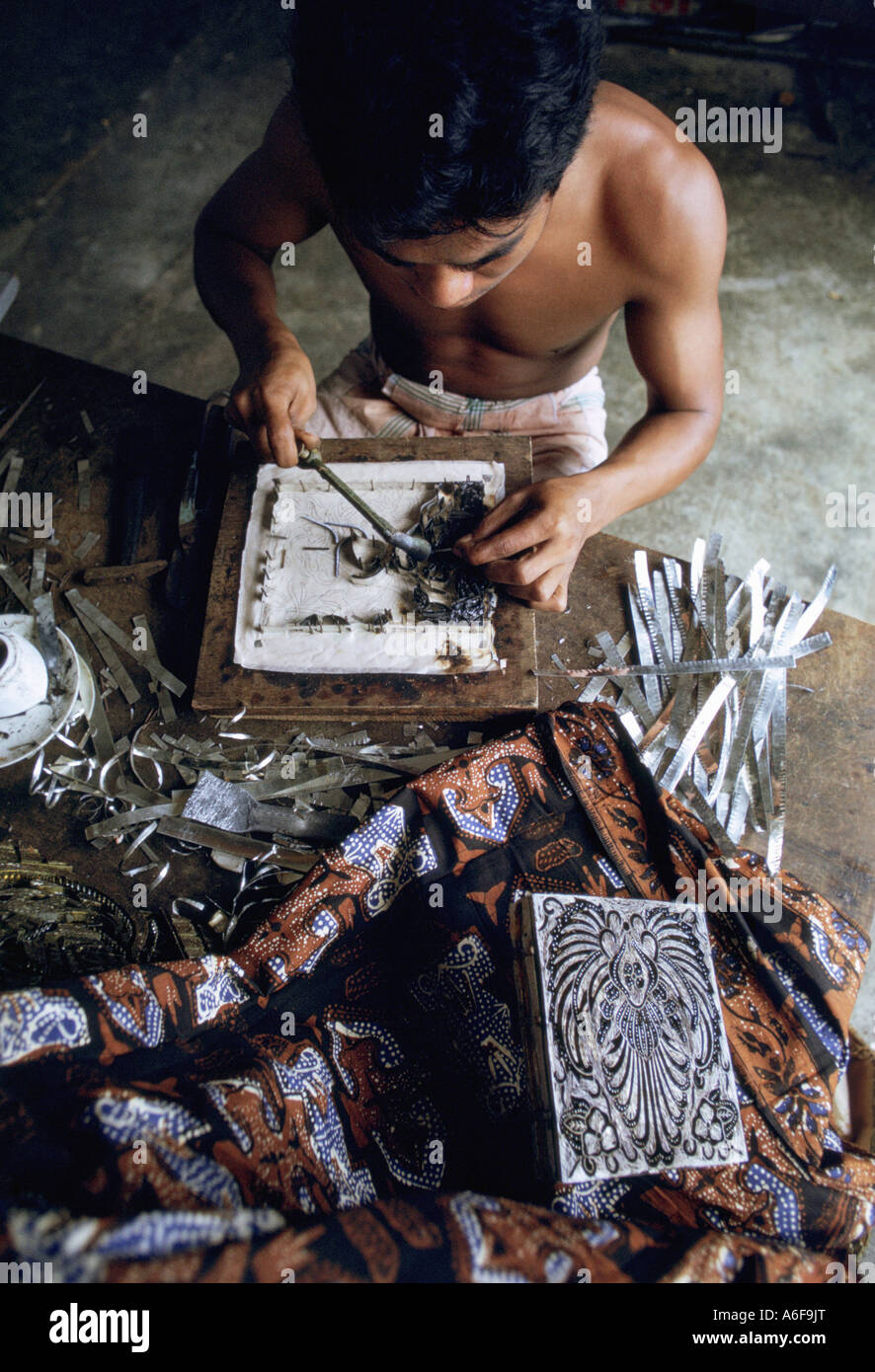 Batik tools hi-res stock photography and images - Alamy