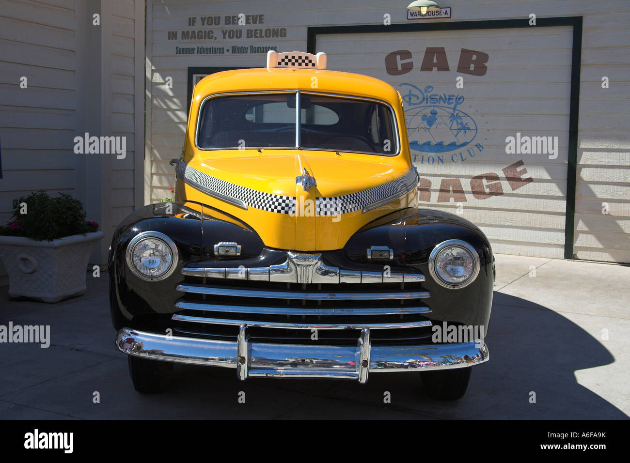 Old Ford taxi, Sunset Boulevard, Disney MGM Studios, Disney World, Orlando, Florida, USA Stock Photo