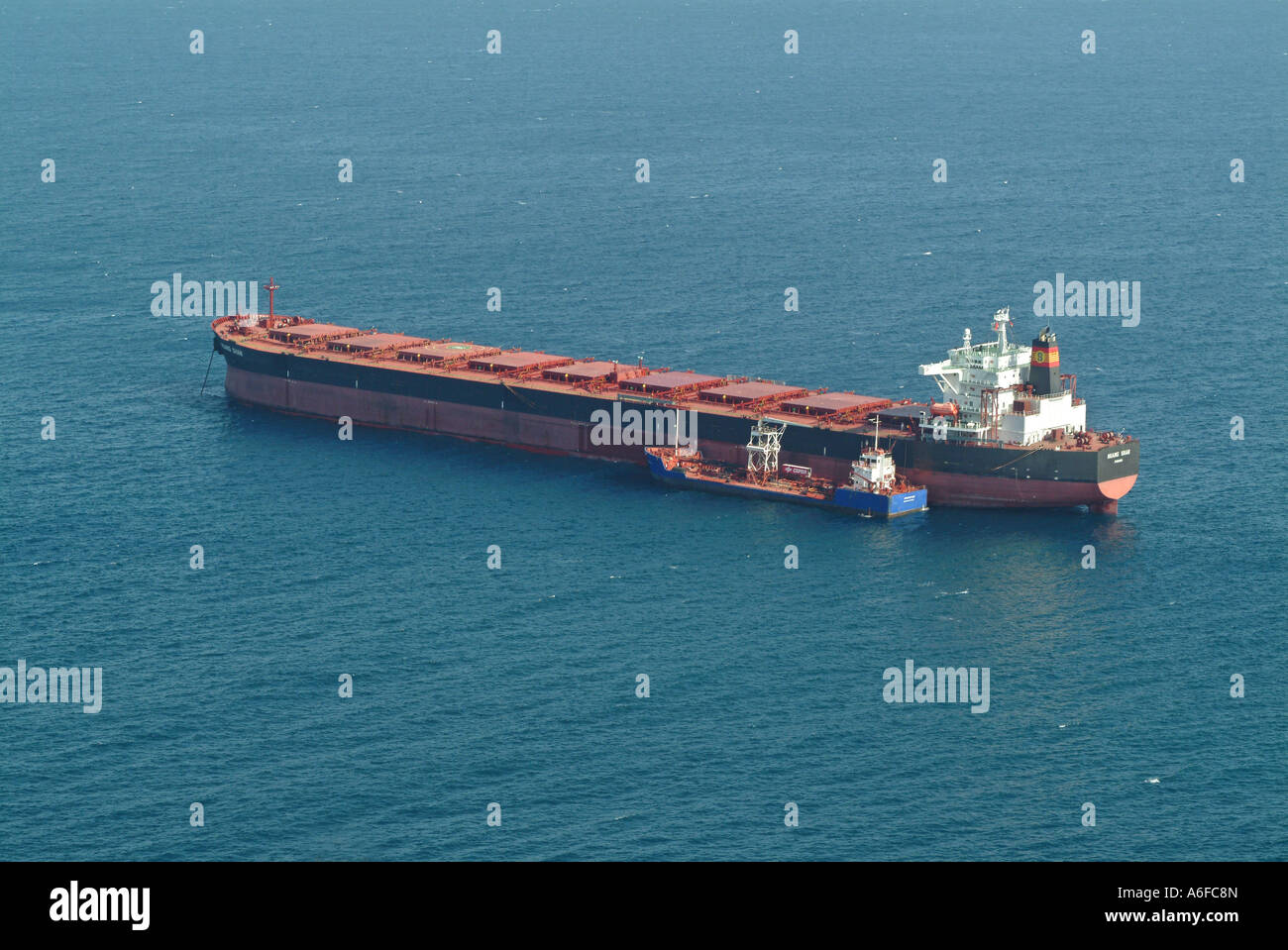 empty freighter Mediterranean sea leerer Frachter auf dem Mittelmeer vor den Kanaren Stock Photo