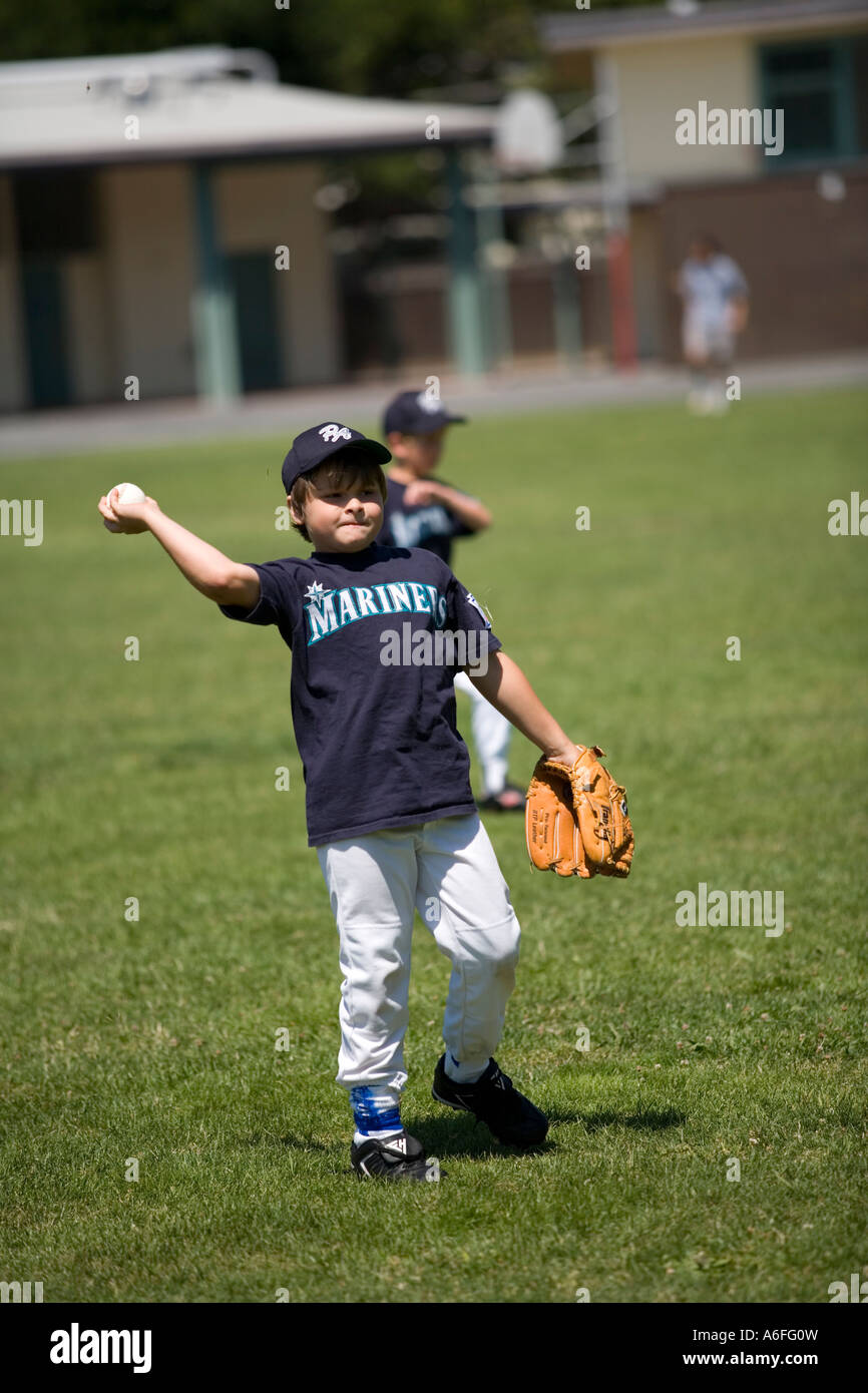 Young boys playing baseball Stock Photo Alamy
