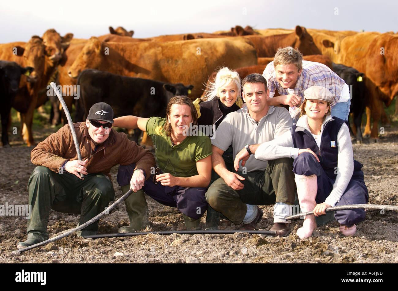 THE CHANNEL FIVE C5 REALITY TV SHOW THE FARM REMAINING CELEBRITIES L R ROB VAN WINKLE RITCHIE NEVILLE DEBBIE MCGEE RYAN HOOPER T Stock Photo