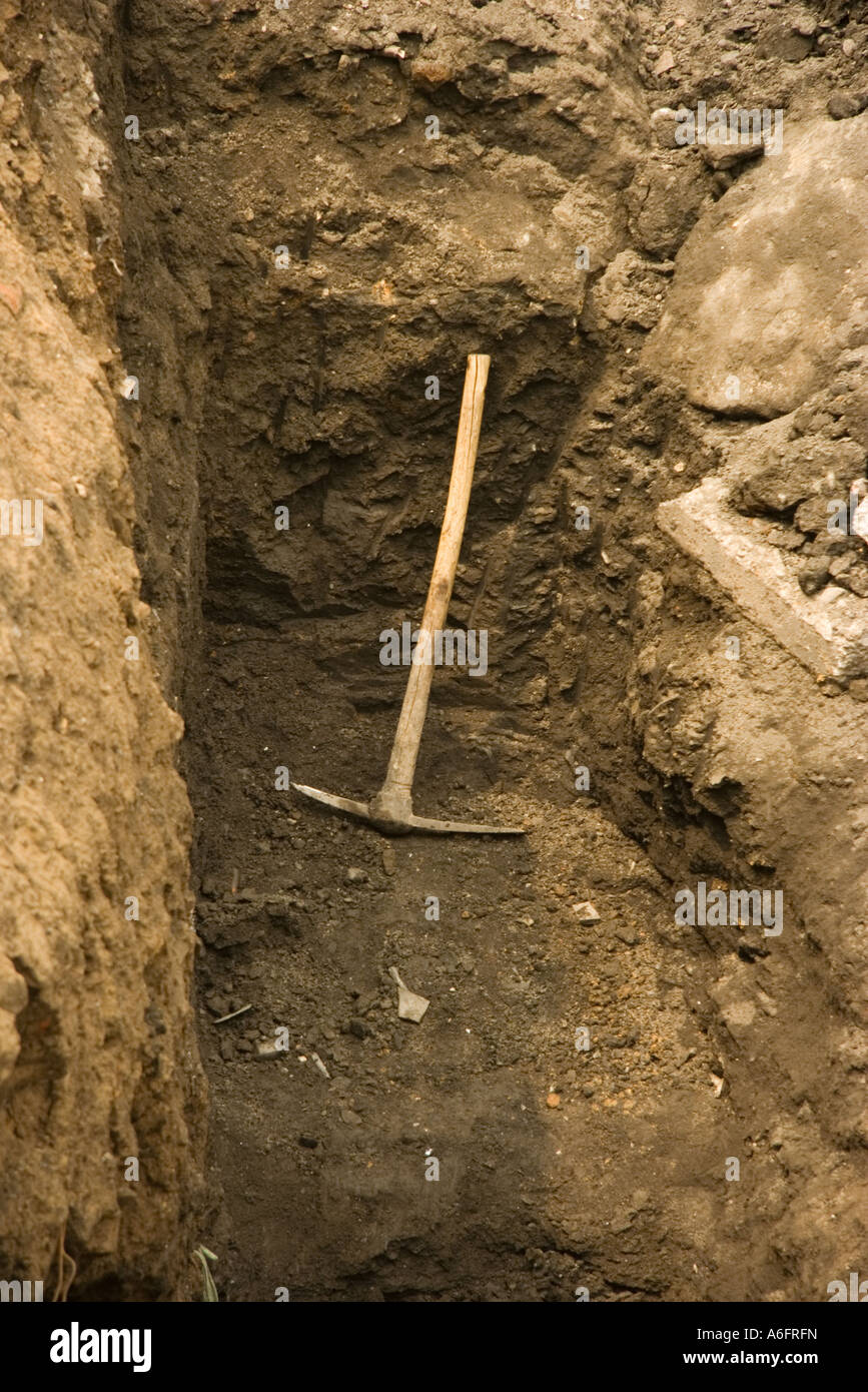 Pickaxes hi-res stock photography and images - Alamy