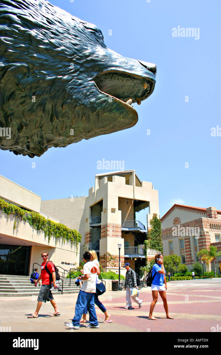 Students with mascot statue at campus of University of California Los Angeles Stock Photo