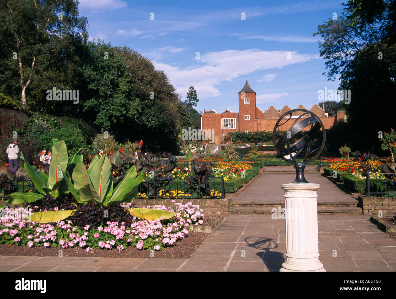 Holland Park in London Stock Photo - Alamy