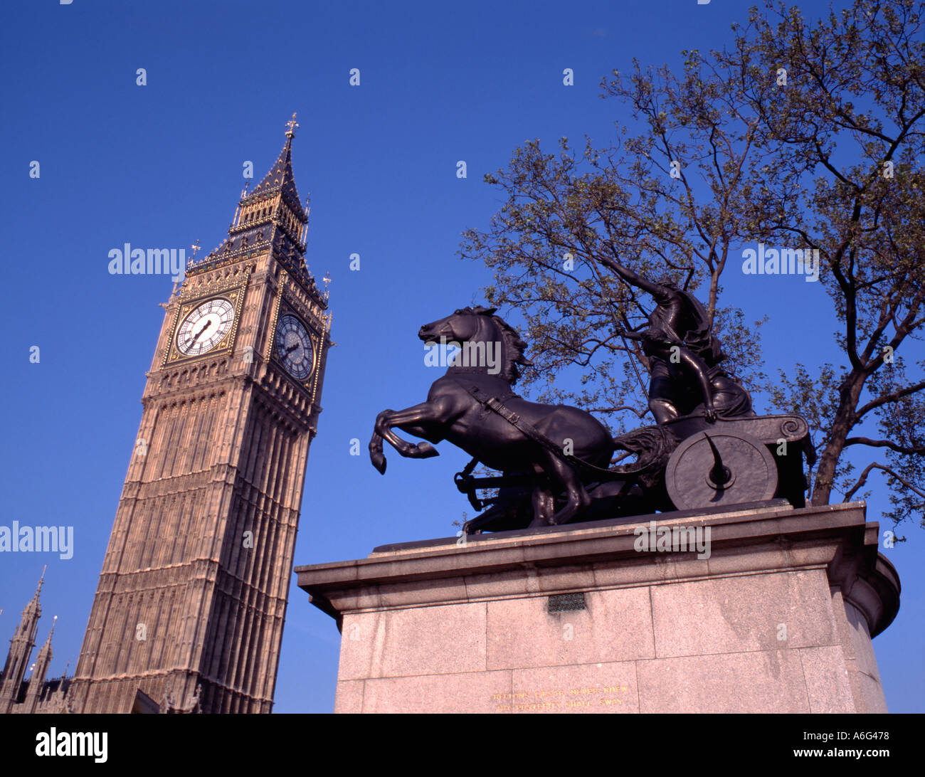 'Big Ben' and statue of Queen Boadicea, Westminster, London, England, UK. Stock Photo