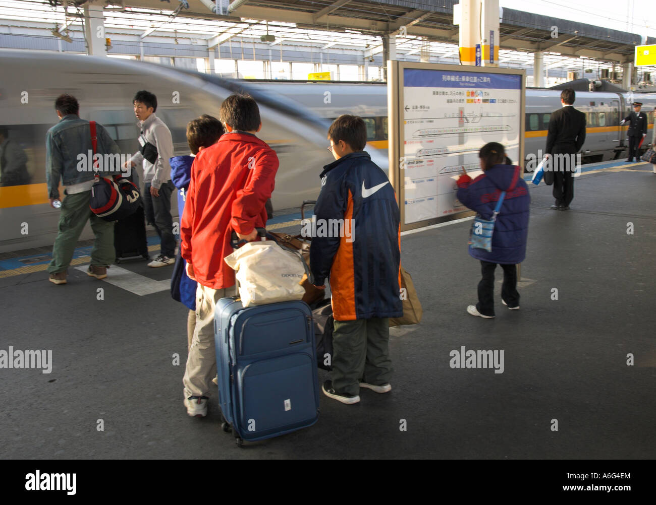 Japan Central Honshu Kansai Kyoto Shinkansen train station children