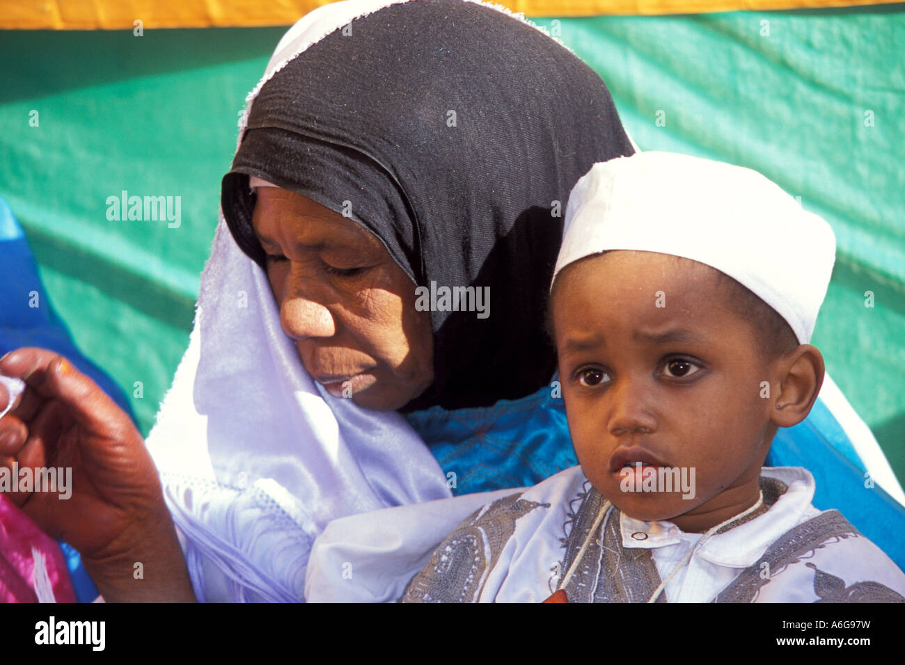 Libyan woman with child, Libya Stock Photo