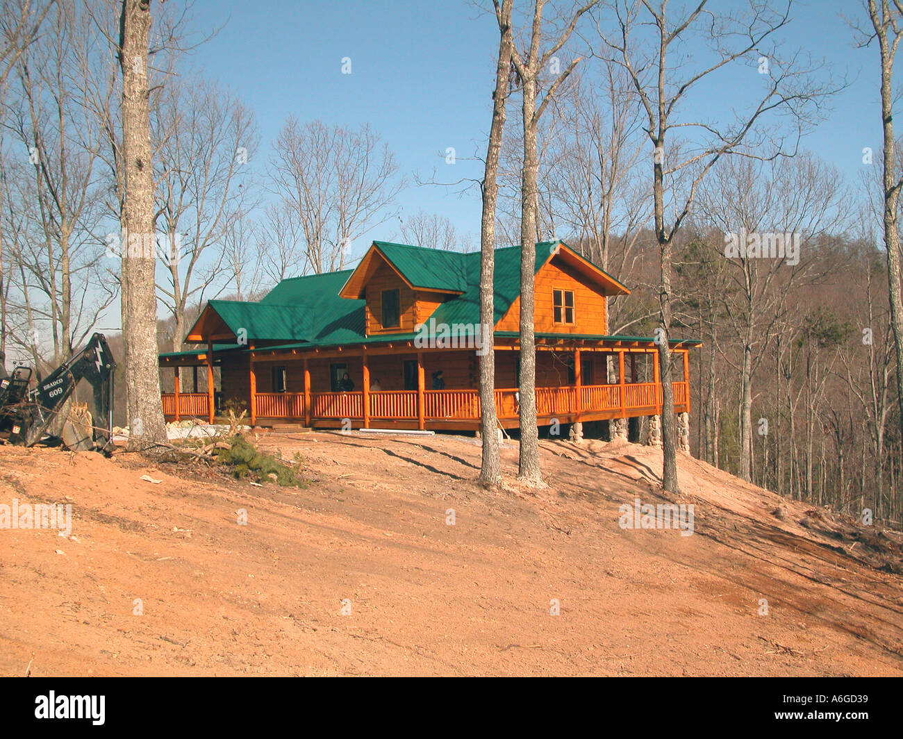 Log Cabin In The Hills Of Tennessee Nearing Completion After 2