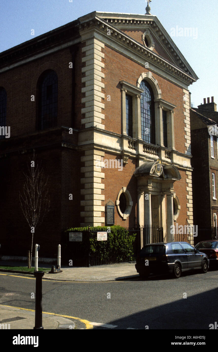 Roman Catholic Church (Holy reedemer and St Thomas Moore) in Chayne Row
