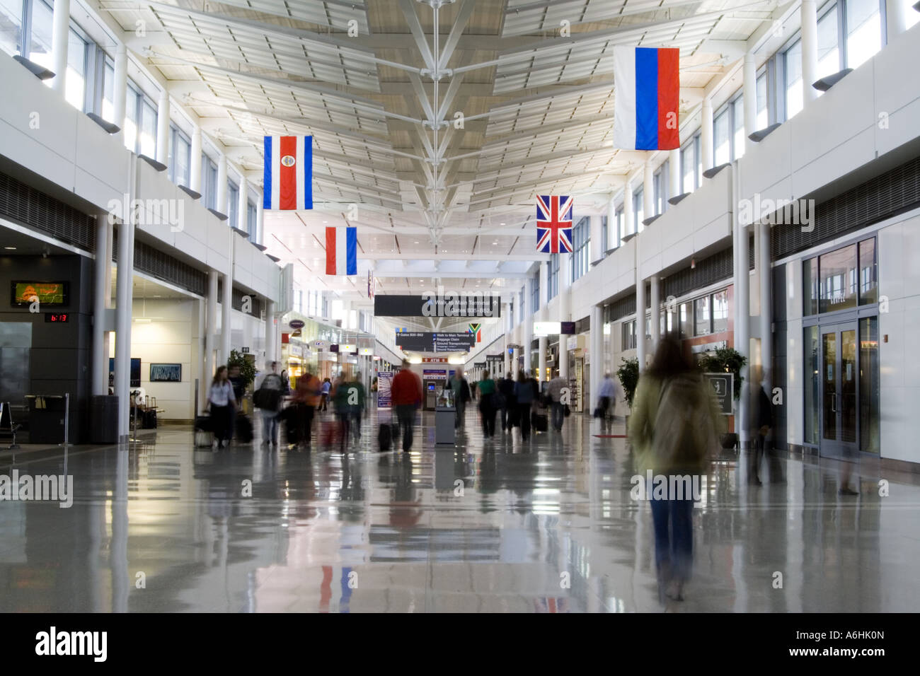 Airport terminal dulles airport virginia Stock Photo Alamy