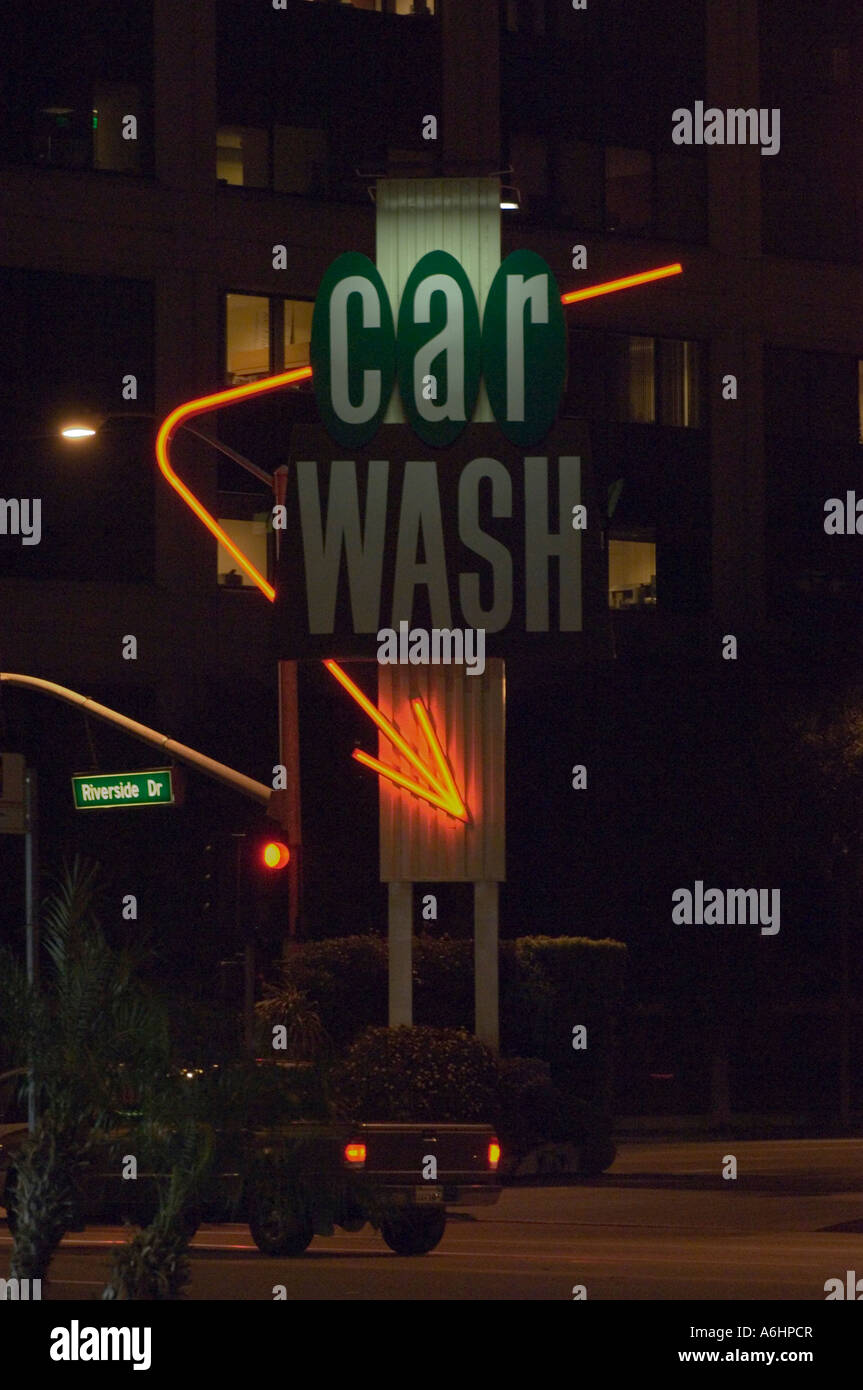 Car wash night hires stock photography and images Alamy