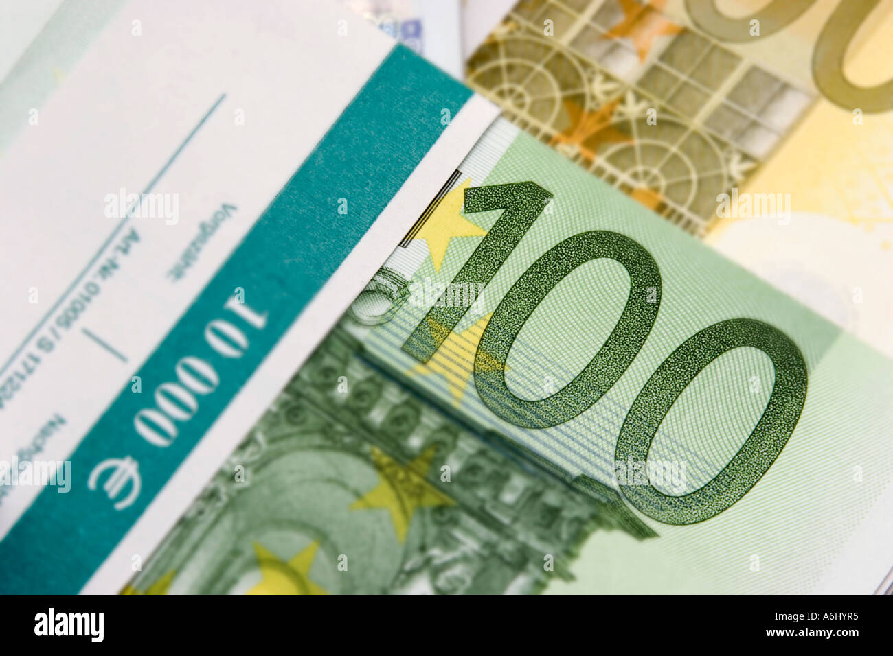 Bundles Euro Notes High Resolution Stock Photography And Images Alamy